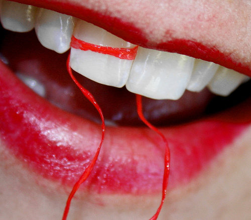 flossing-photo